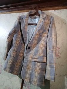 Blue &amp; Beige Plaid Blazer
