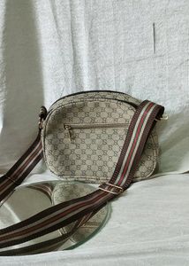 Gucci Sling Bag🎀🧸