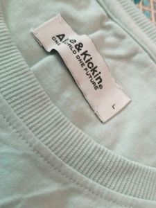 Good Tshirt For Summer Casual Wear