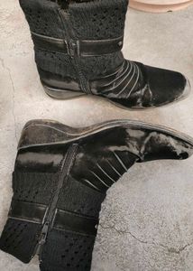 Anchor Buckle Ankle Boots