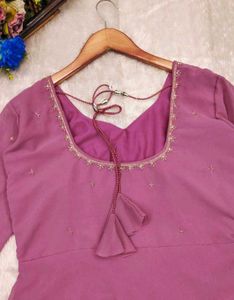 PLUM HANDWORK ANARKALI 💟🌸✨*