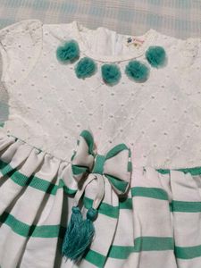 Cute Green &amp; White Dress Set