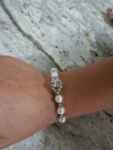 Pearl &amp; Rhinestone bracelet🫶🏻