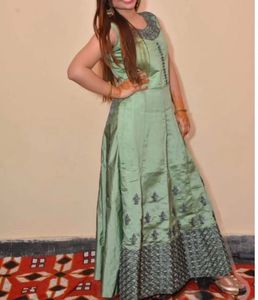 Elegant Green Ethnic Gown