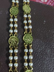 lekshmi long chain with pendant