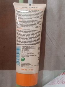 Apricot Scrub With Smoothening Cocoa Butter 💕