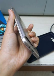 Samsung Galaxy J7 Prime