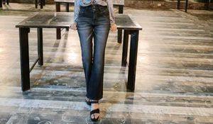 Flared Jeans