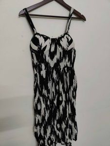 2 Padded Beach Black Dresses