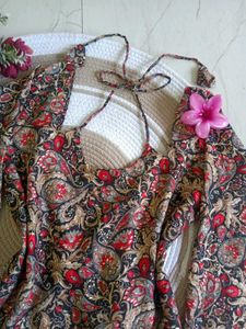 Laila ✨️ trendy corset back short kurtis ✨️