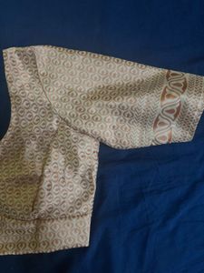 Silk Blend White Kanjivaram blouse