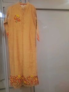 Elegant Embroidered Kurta