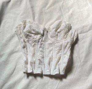 Dreamy white bustier corset