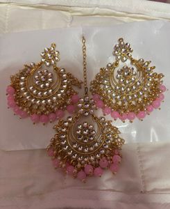 Elegant Pink Kundan Jhumka &amp; Maang Tikka Set