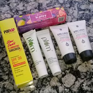 Random products
