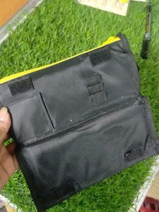 Batman Arkham City Multi Pocket Pencil Case