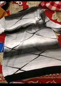 5 sweater shirt combo like new Loge Ni Toh Pachtao