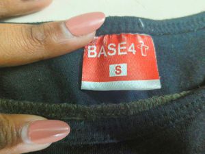 casual tshirt