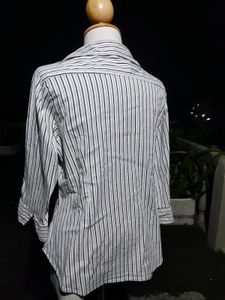 Striped 3/4 Sleeve Button-Down