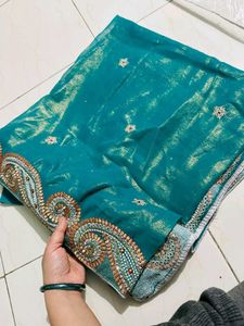 Elegant Teal Saree With Blouse Piece
