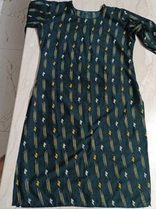 Green Kurti