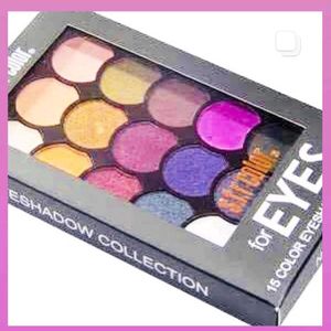 Sfr Eyeshadow Palette