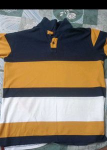 4 Tshirt L Sized