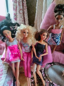 6  Doll Bundle