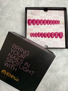 (Sale) Glittery Pink Press On Nails