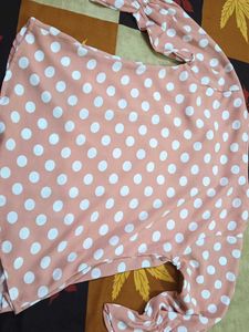 Cute Pink Top With Polka Dots