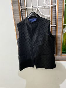 Black Sleeveless Jacket