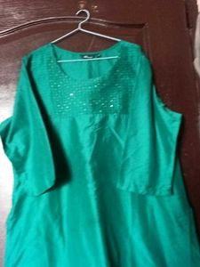 Kurta With DETAILING