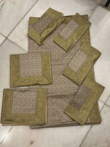 Elegant Silk Bedspread Set –