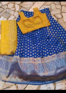 HUGE DISCOUNT ON DRESSES