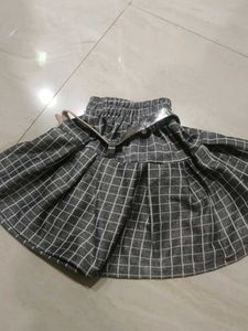 Girls' Skirt set of 2