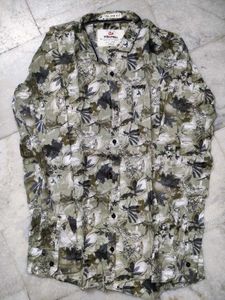 Green Floral Print Shirt (M Size)