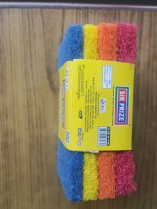 4 Scrub Pad