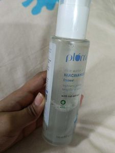 Plum Niacinamide Toner With Hybrid Sunscreen