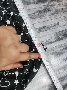 Cute Heart &amp; Star Shorts 🧡