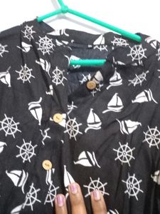 Black Shirt Style Top