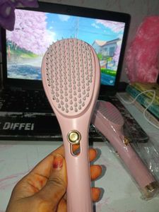 Trending Self Cleaning Aesthetic Comb
