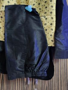 Men Ethnic Kurta Set With Jacket