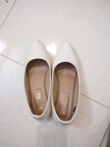 White Pointed Toe Block Heels
