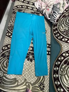 Blue Capri Leggings