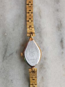 Titan Orignal Analog Black Dial Women&#39;s Watch