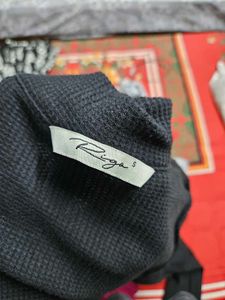 Combo black tops