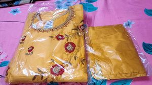 Pakistani Suit