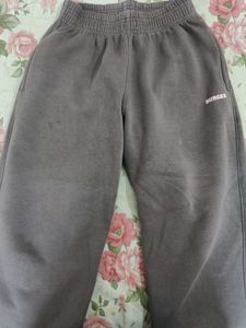 Gray 'Burger' Lounge Pants