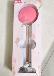 Facial massaging hammer