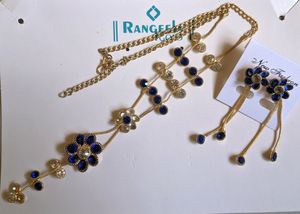Pretty Necklace And Earrings Set